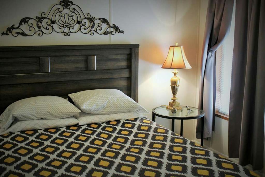 River Falls Lodging -Black Hills, South Dakota ฮ็อตสปริงส์ ภายนอก รูปภาพ